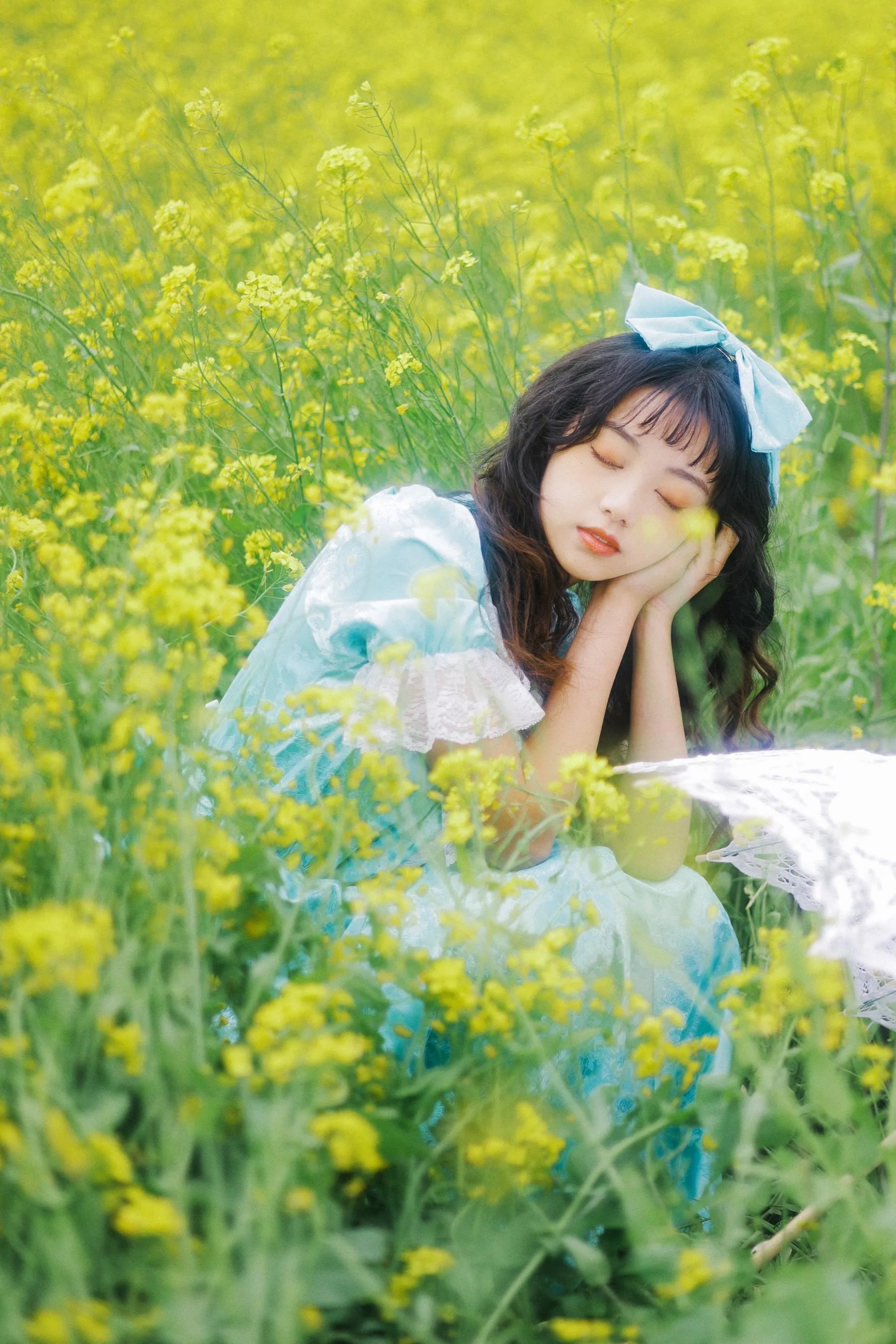 [艺图语] 2022.05.26 黄色花海 芊芊 [24P]插图8